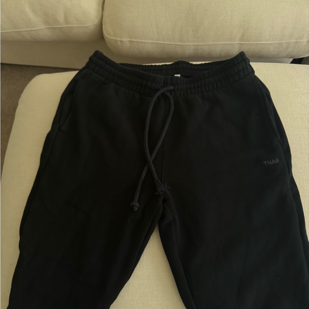 ARITZIA TNA Black Joggers